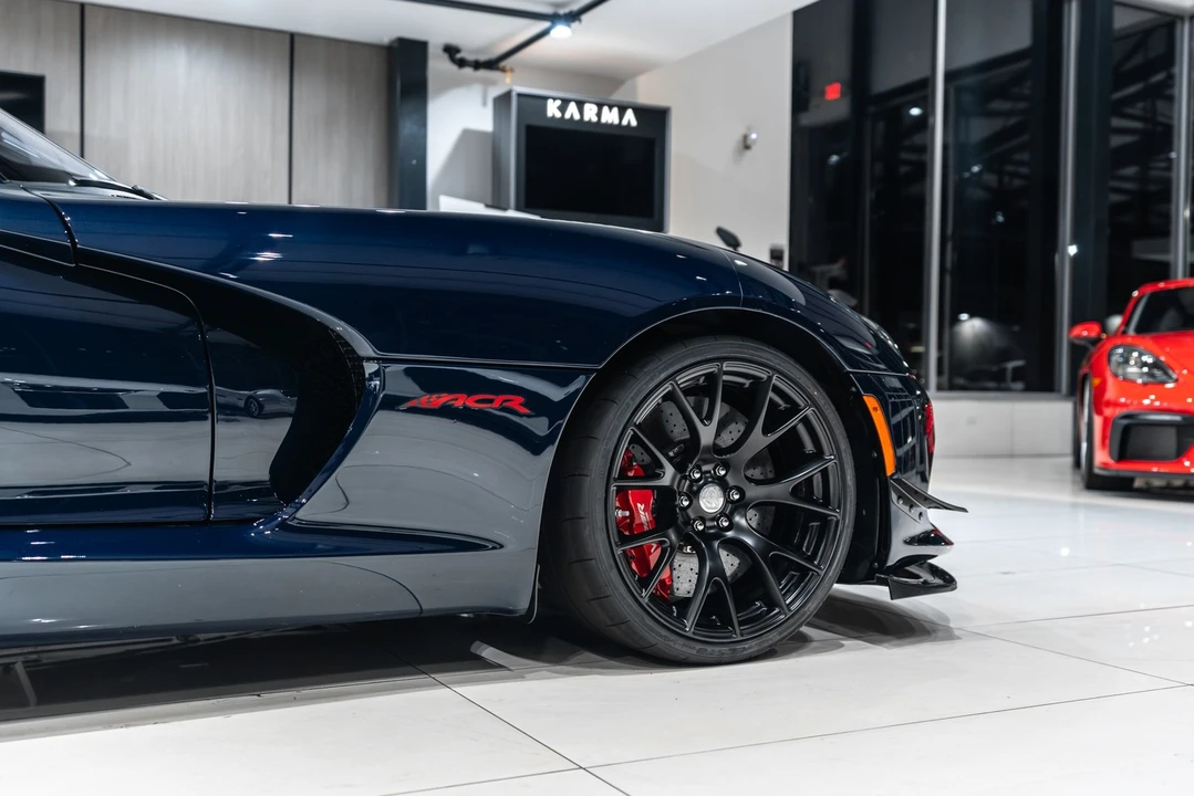 2016 Dodge Viper ACR 5th Gen - Image 29 of 31