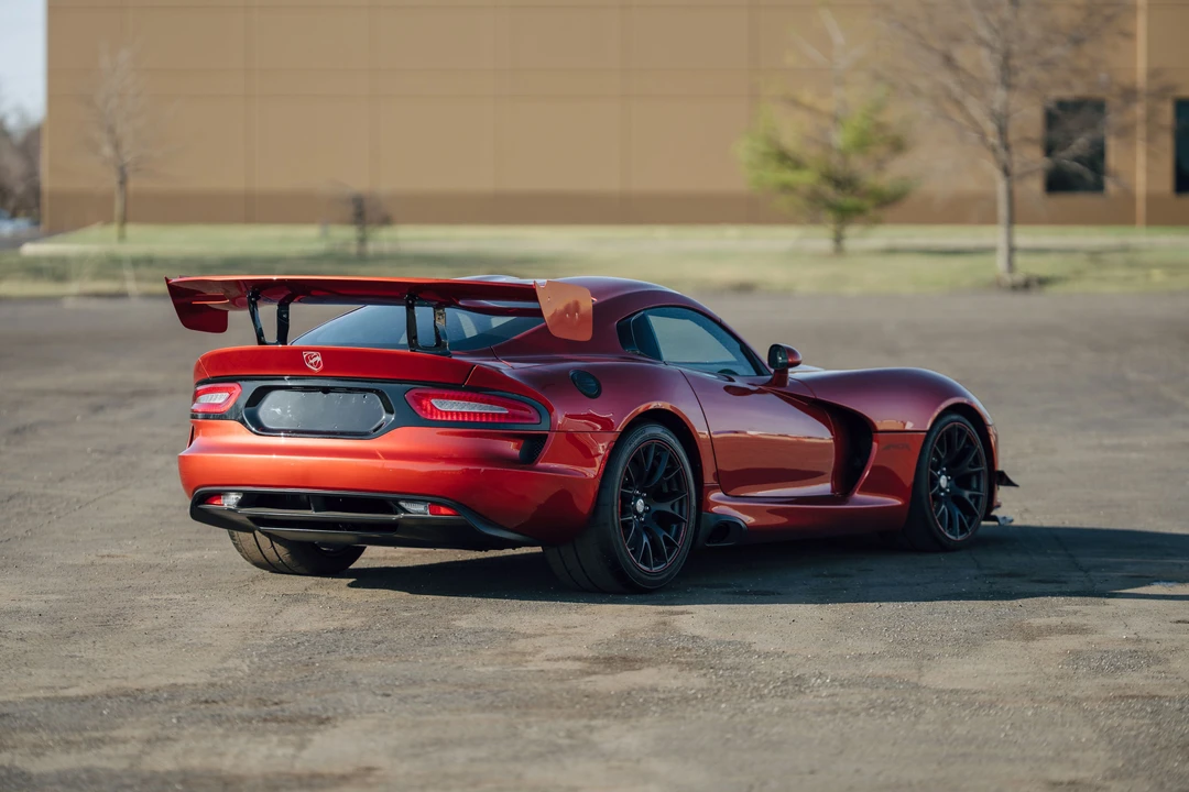 2016 Dodge Viper ACR 5th Gen - Image 3 of 31