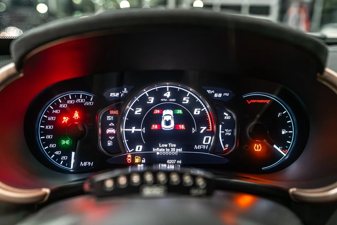 2016 Dodge Viper ACR 5th Gen - Image 11 of 12