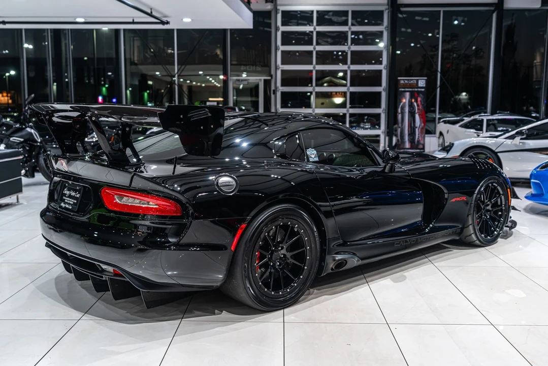 2016 Dodge Viper ACR 5th Gen - Image 4 of 12