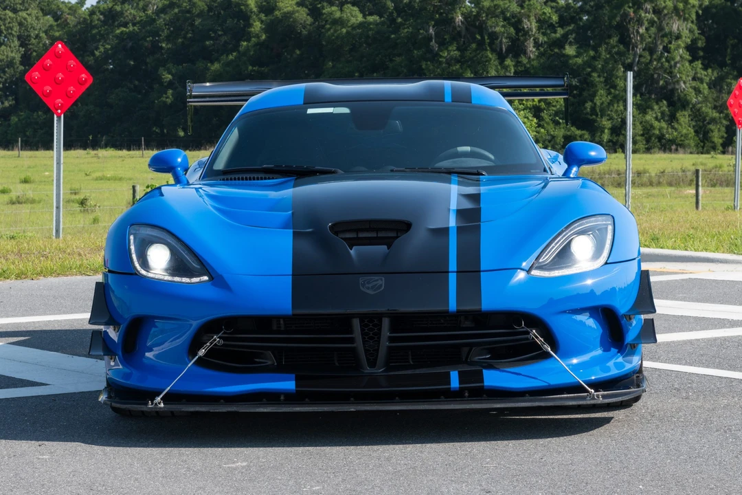 2016 Dodge Viper ACR 5th Gen - Image 3 of 31