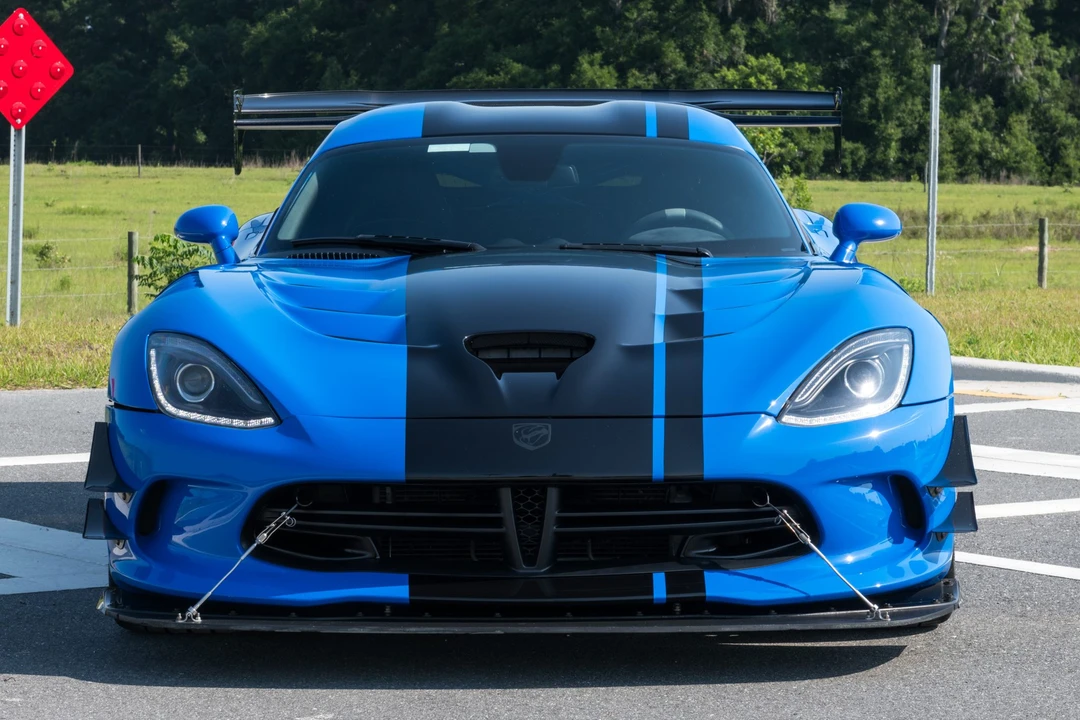 2016 Dodge Viper ACR 5th Gen - Image 2 of 31