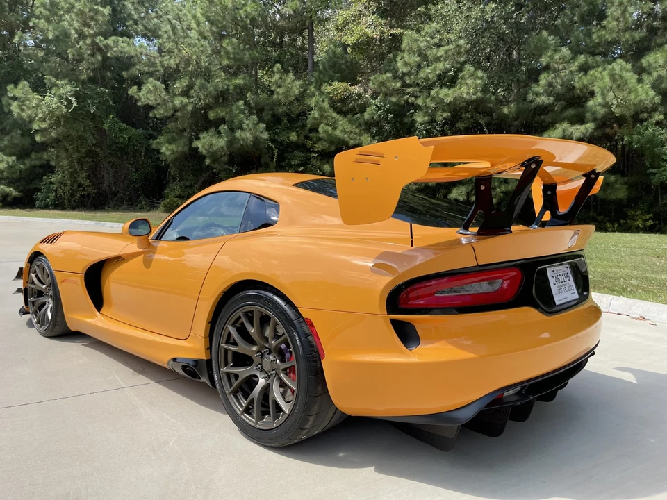 2016 Dodge Viper ACR 5th Gen - Image 12 of 31