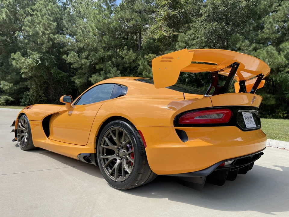 2016 Dodge Viper ACR 5th Gen - Image 11 of 31