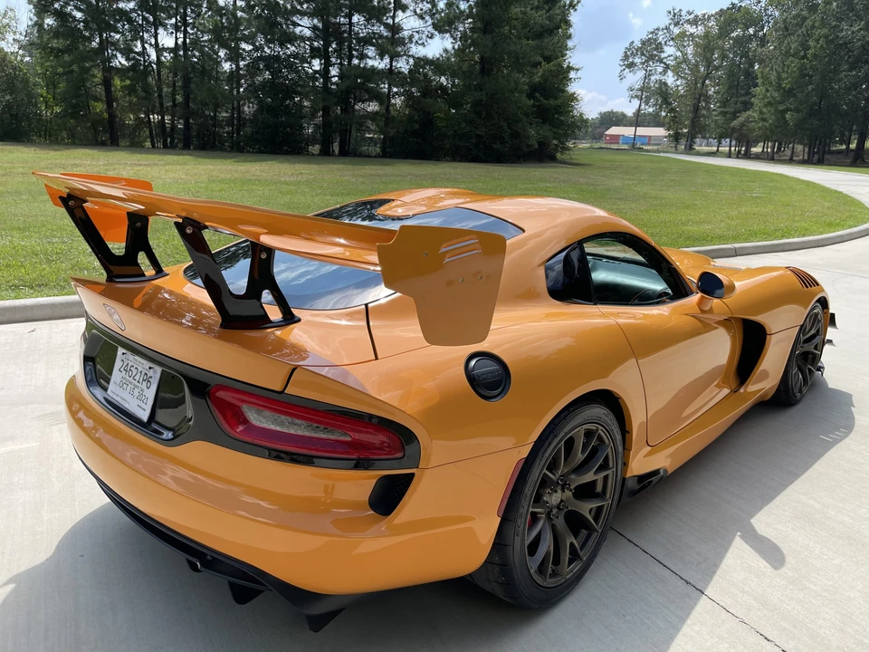 2016 Dodge Viper ACR 5th Gen - Image 8 of 31