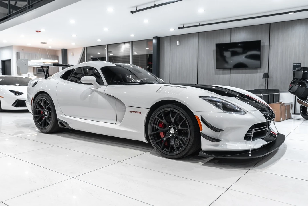 2016 Dodge Viper ACR 5th Gen - Image 6 of 31
