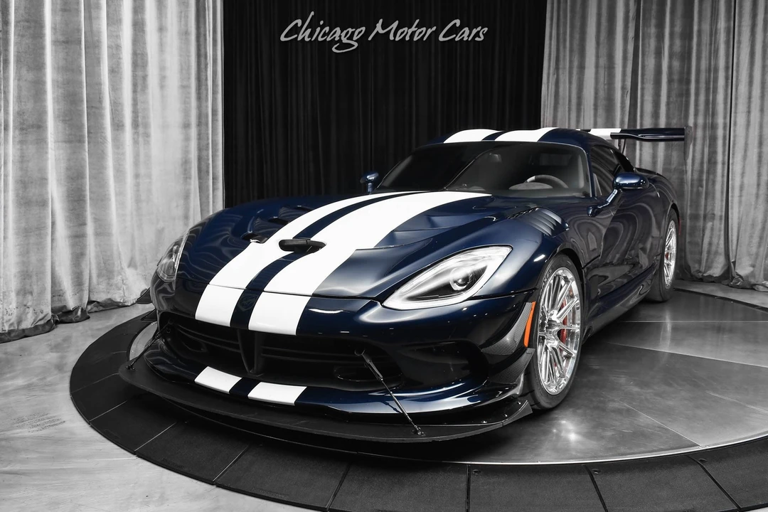 2016 Dodge Viper ACR 5th Gen - Image 2 of 21