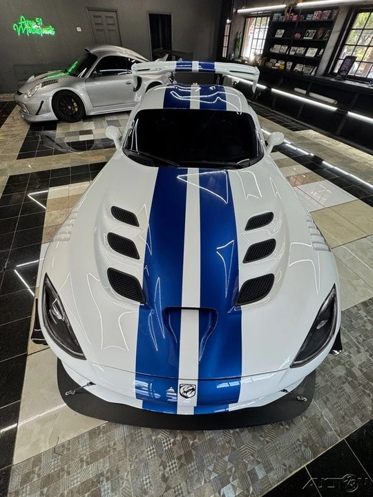 2016 Dodge Viper 5th Gen - Image 3 of 12