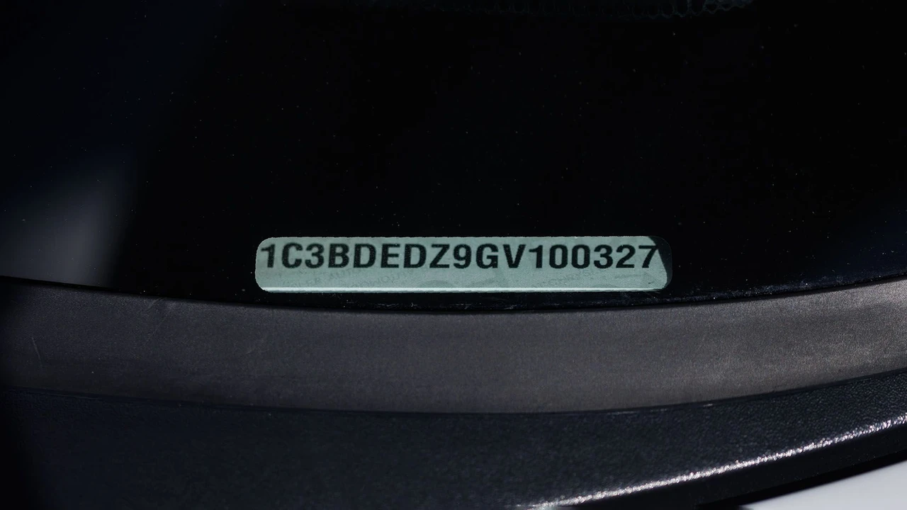 2016 Dodge Viper 5th Gen - Image 13 of 31