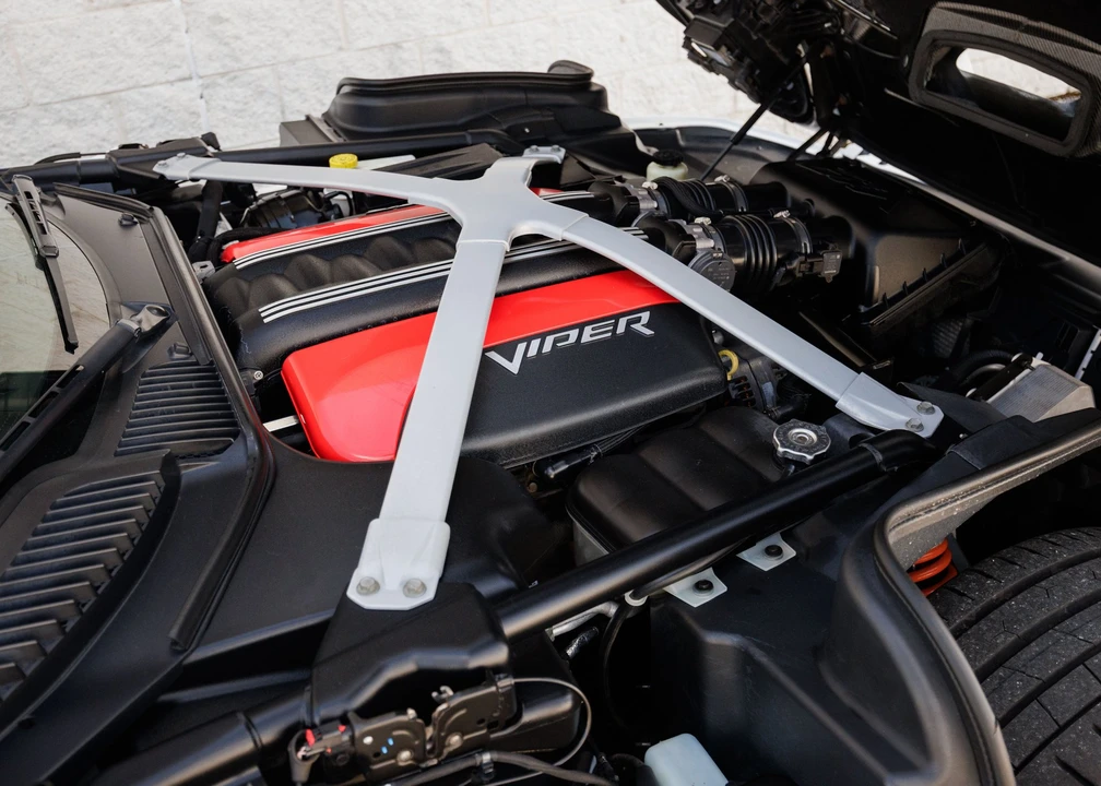 2016 Dodge Viper 5th Gen - Image 3 of 31