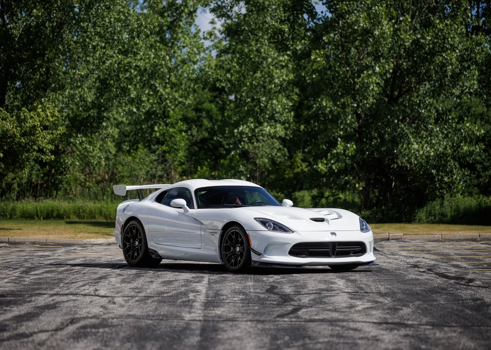 2016 Dodge Viper 5th Gen - Image 9 of 31