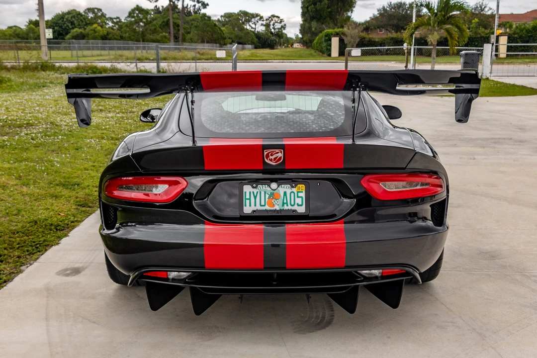 2016 Dodge Viper ACR 5th Gen - Image 4 of 31
