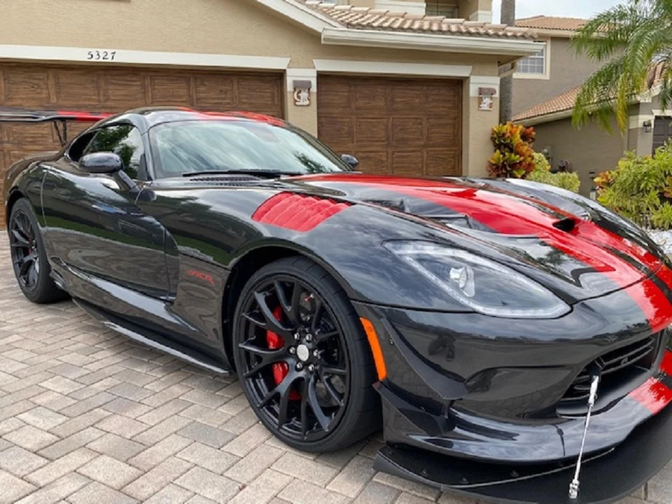 2016 Dodge Viper ACR 5th Gen - Image 5 of 31