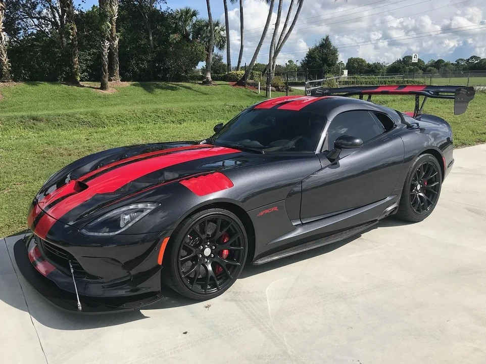2016 Dodge Viper ACR 5th Gen - Image 4 of 31