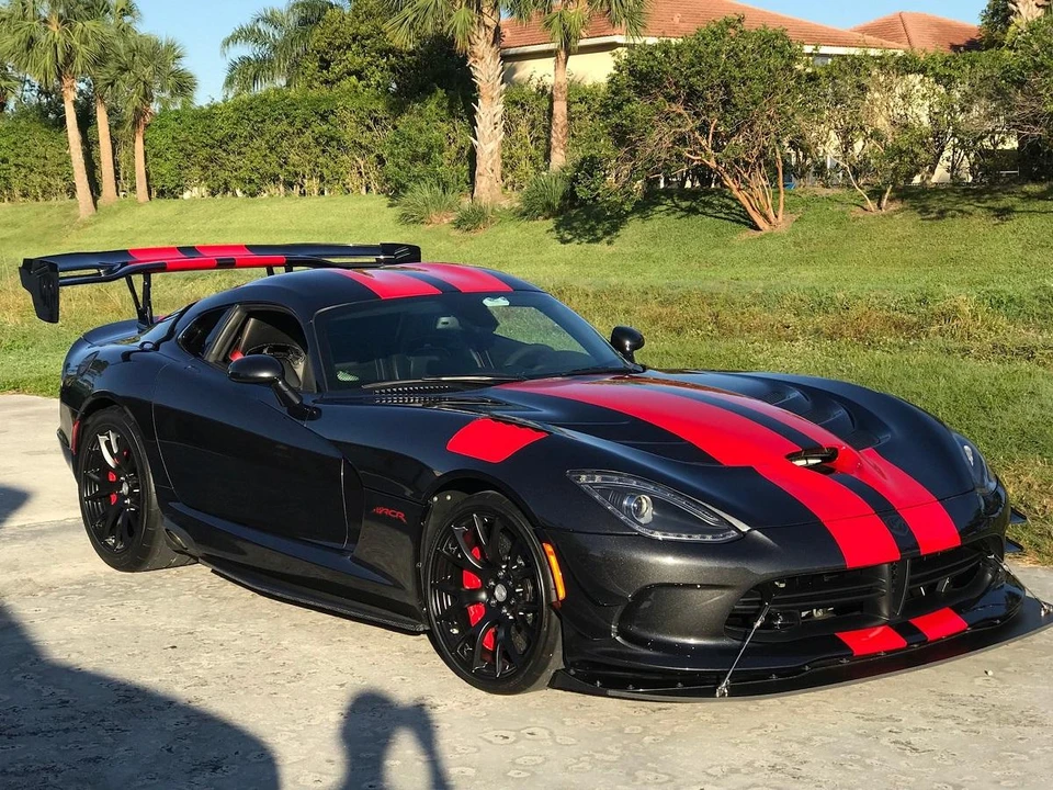 2016 Dodge Viper ACR 5th Gen - Image 3 of 31