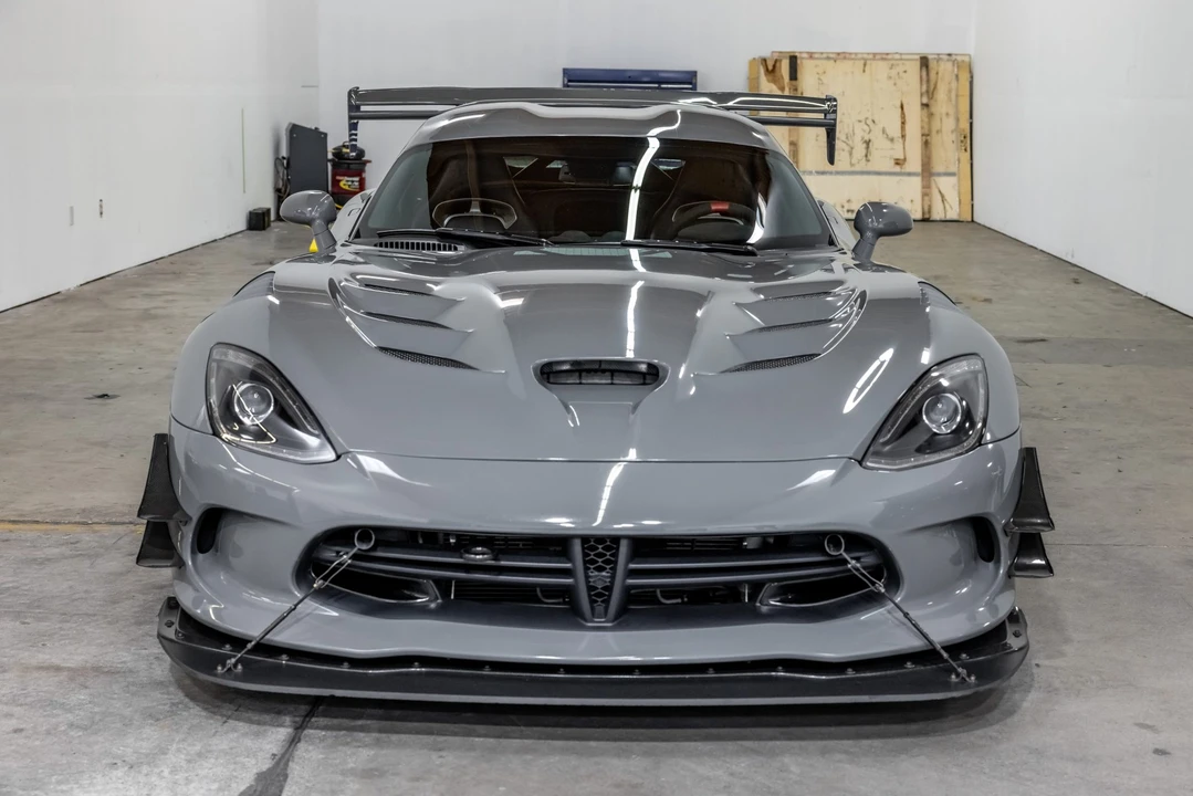 2016 Dodge Viper ACR 5th Gen - Image 9 of 31