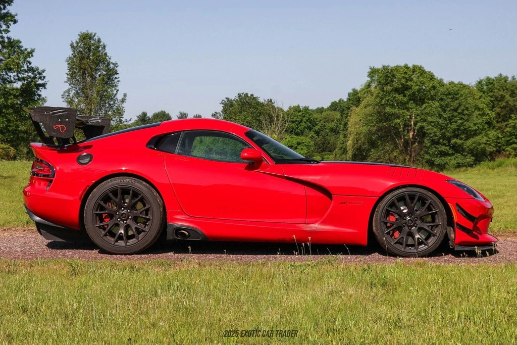 2016 Dodge Viper ACR 5th Gen - Image 9 of 21