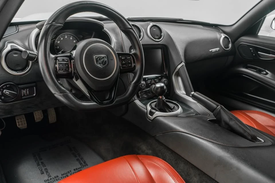2016 Dodge Viper 5th Gen - Image 9 of 14