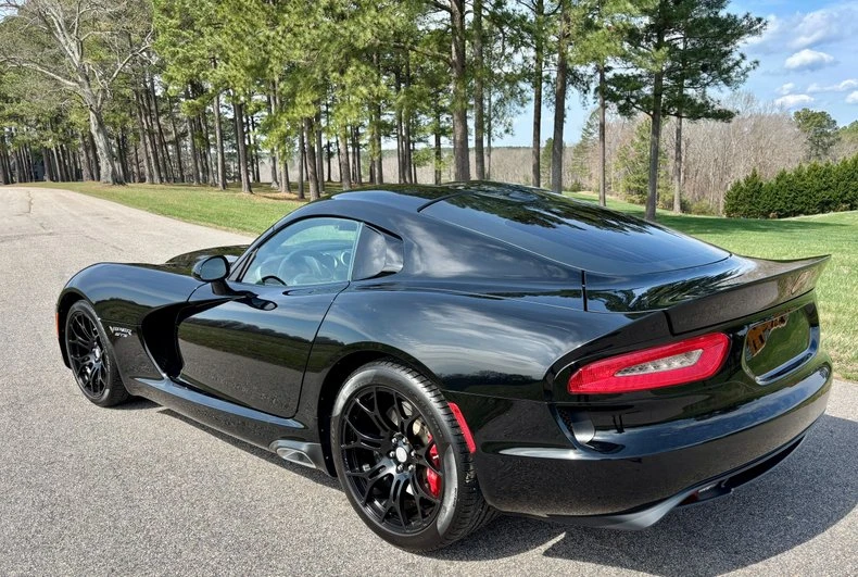 2016 Dodge Viper 5th Gen - Image 14 of 31