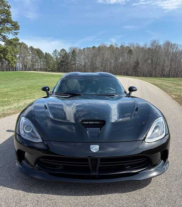 2016 Dodge Viper 5th Gen - Image 5 of 31