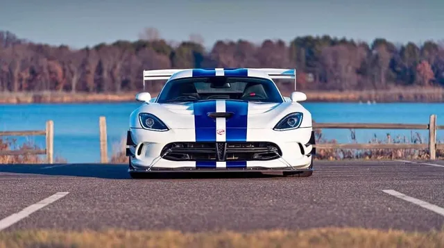 2016 Dodge Viper GTS-R
