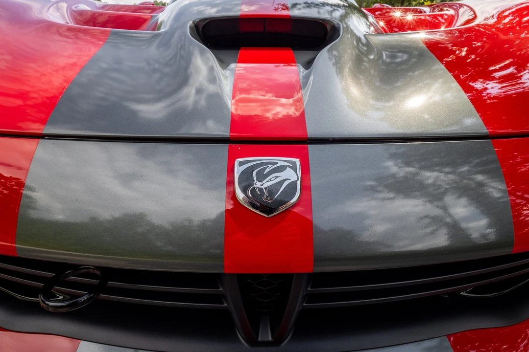 2016 Dodge Viper 5th Gen - Image 13 of 31