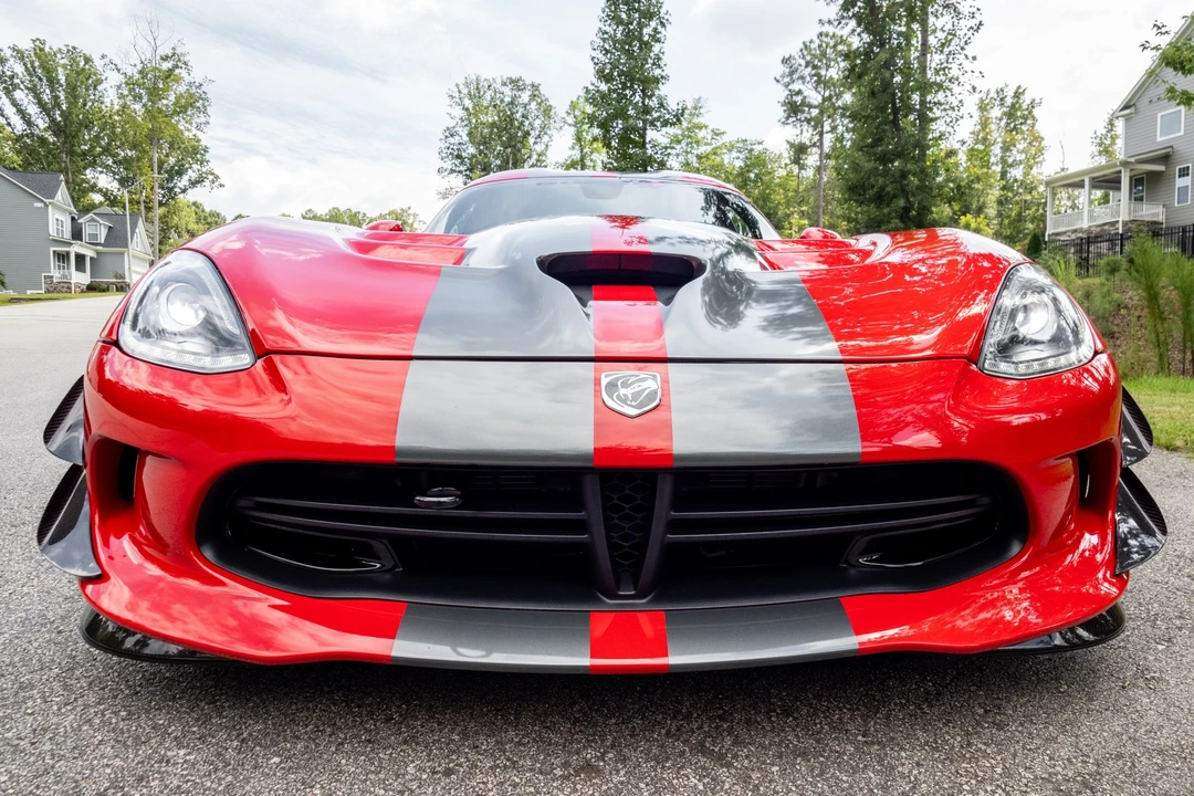 2016 Dodge Viper 5th Gen - Image 14 of 31