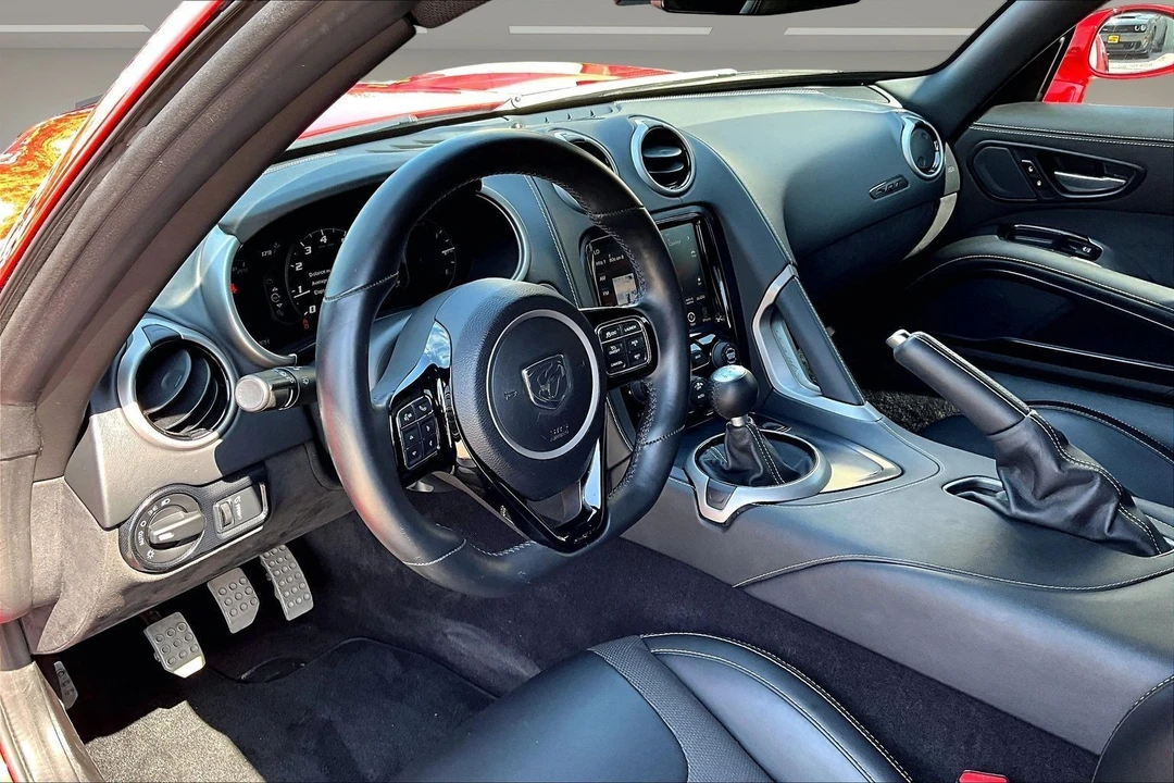 2016 Dodge Viper 5th Gen - Image 11 of 31
