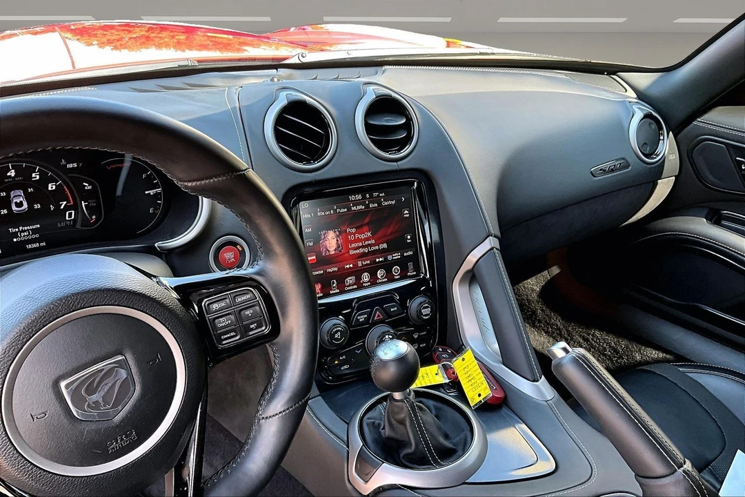 2016 Dodge Viper 5th Gen - Image 9 of 31