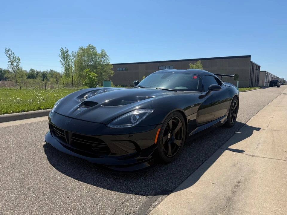 2016 Dodge Viper 5th Gen - Image 7 of 17