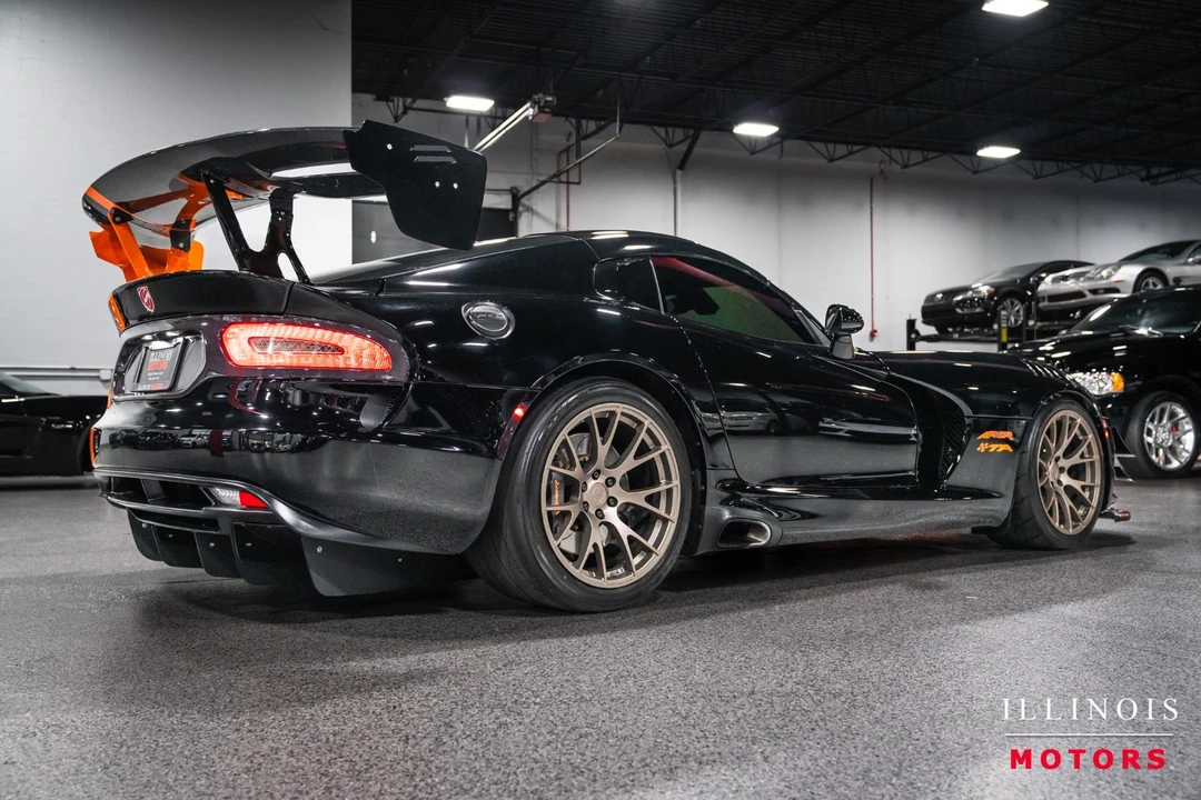 2016 Dodge Viper 5th Gen - Image 5 of 31