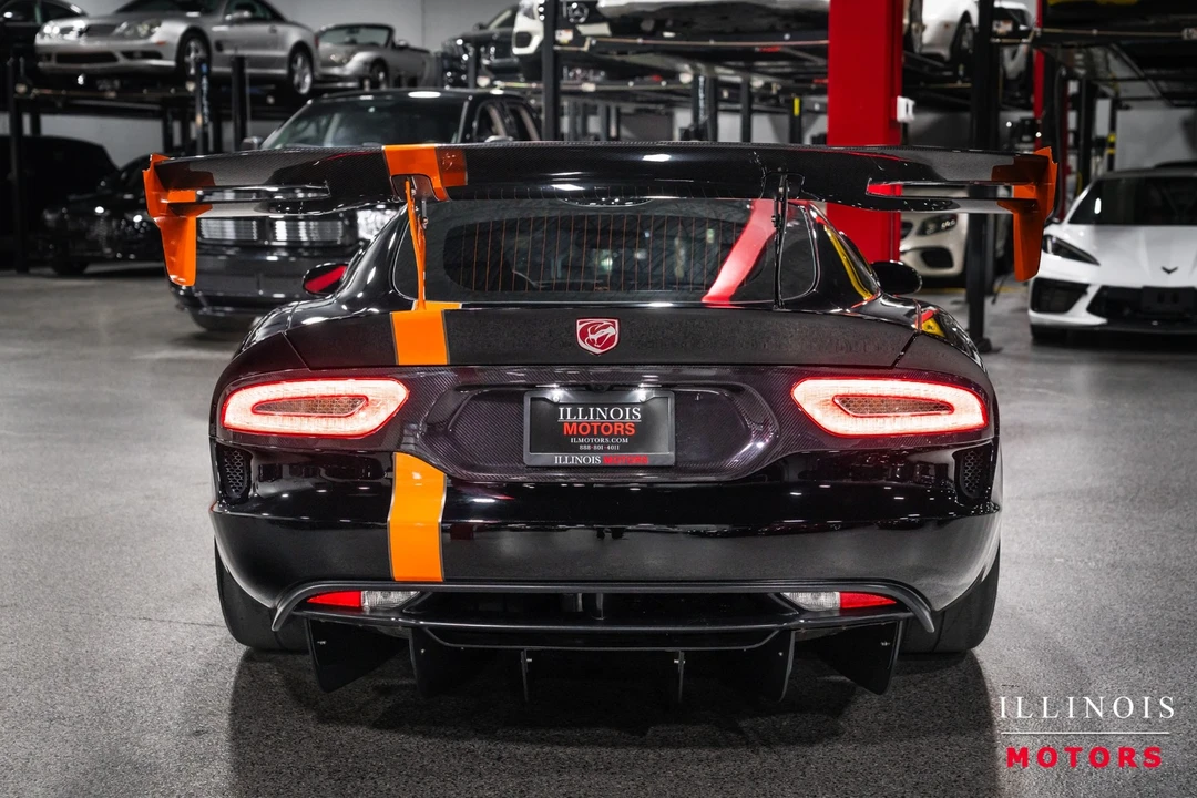 2016 Dodge Viper 5th Gen - Image 4 of 31