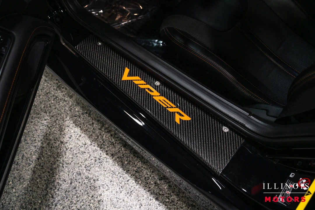 2016 Dodge Viper 5th Gen - Image 16 of 31