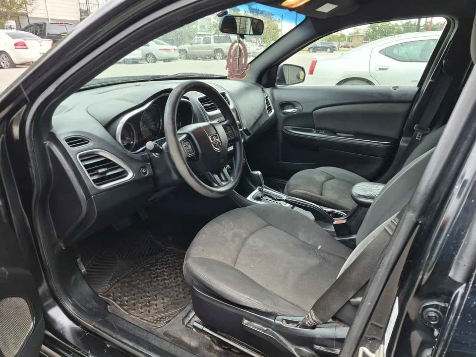 2016 Dodge Avenger Sedan - Image 6 of 13