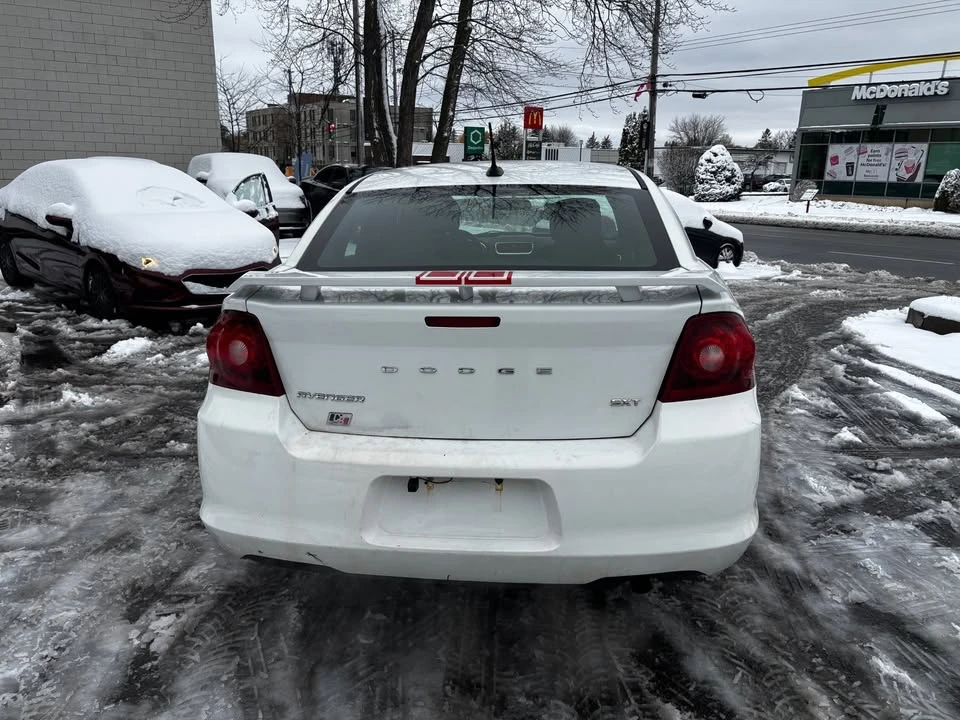 2016 Dodge Avenger Sedan - Image 5 of 17