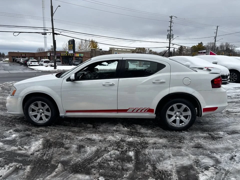 2016 Dodge Avenger Sedan - Image 7 of 17