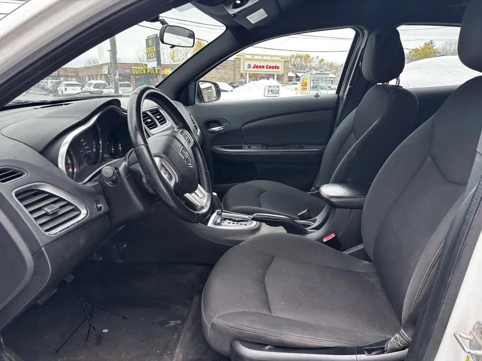 2016 Dodge Avenger Sedan - Image 9 of 17