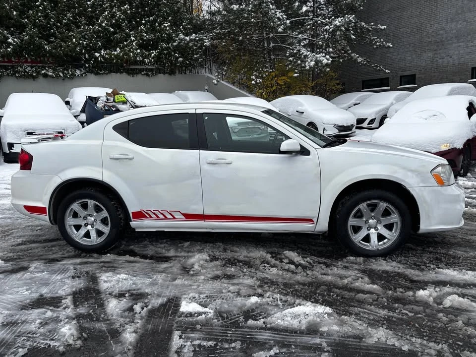 2016 Dodge Avenger Sedan - Image 3 of 17