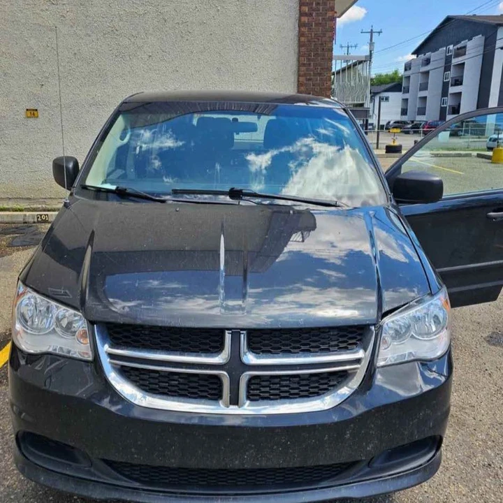 2016 Dodge Caravan - Image 2 of 4