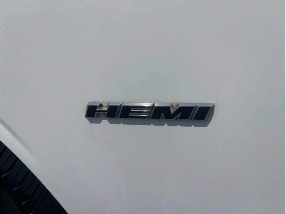2016 Dodge Challenger 3rd Gen - Image 11 of 20