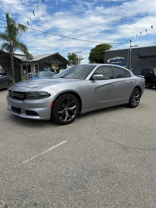 2016 Dodge Challenger 3rd Gen - Image 10 of 18