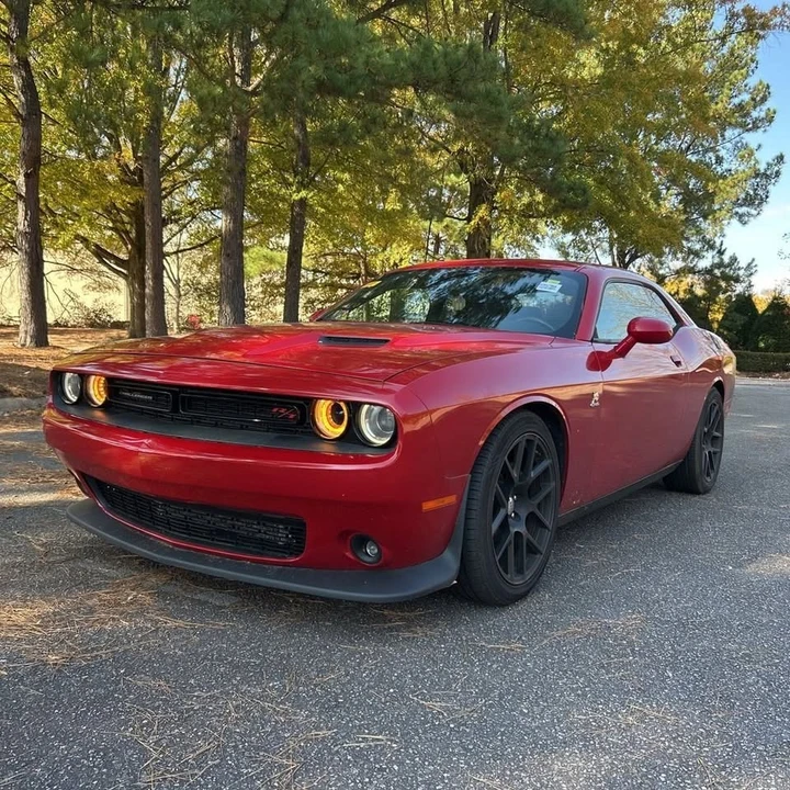 2016 Dodge Challenger 3rd Gen - Image 2 of 13