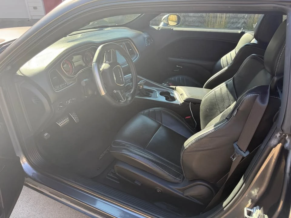 2016 Dodge Challenger SRT Hellcat 3rd Gen - Image 7 of 13