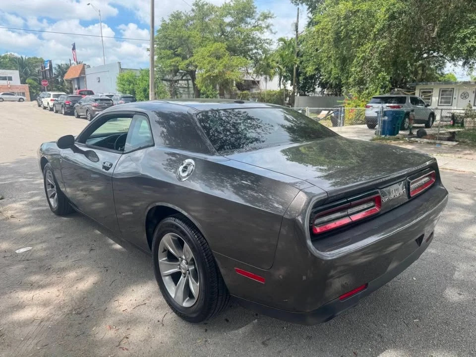 2016 Dodge Challenger 3rd Gen - Image 10 of 11