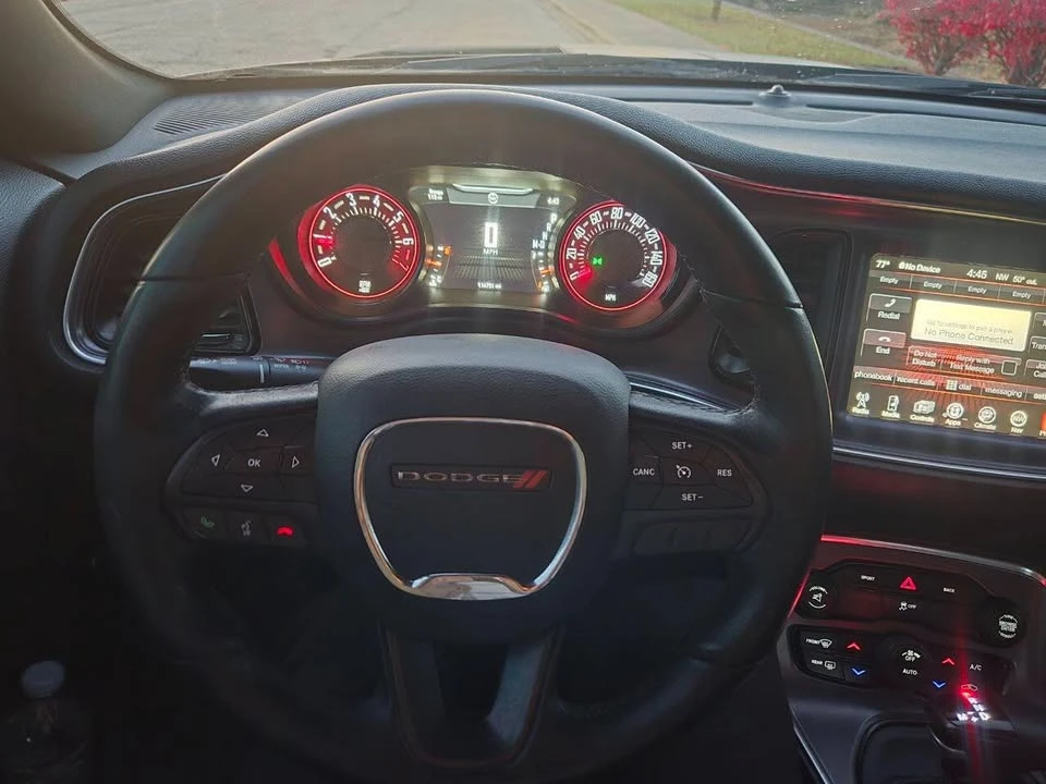 2016 Dodge Challenger 3rd Gen - Image 11 of 16