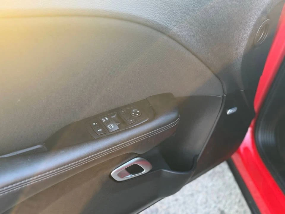 2016 Dodge Challenger 3rd Gen - Image 11 of 20