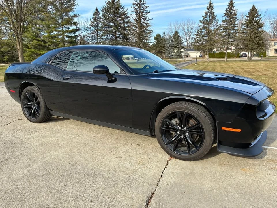 2016 Dodge Challenger 3rd Gen - Image 2 of 6