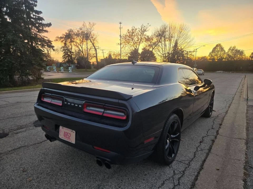 2016 Dodge Challenger 3rd Gen - Image 4 of 16