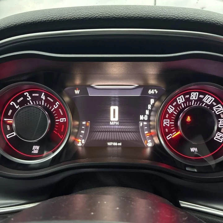 2016 Dodge Challenger 3rd Gen - Image 10 of 15