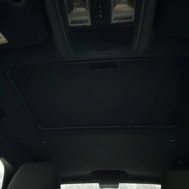 2016 Dodge Challenger 3rd Gen - Image 14 of 15